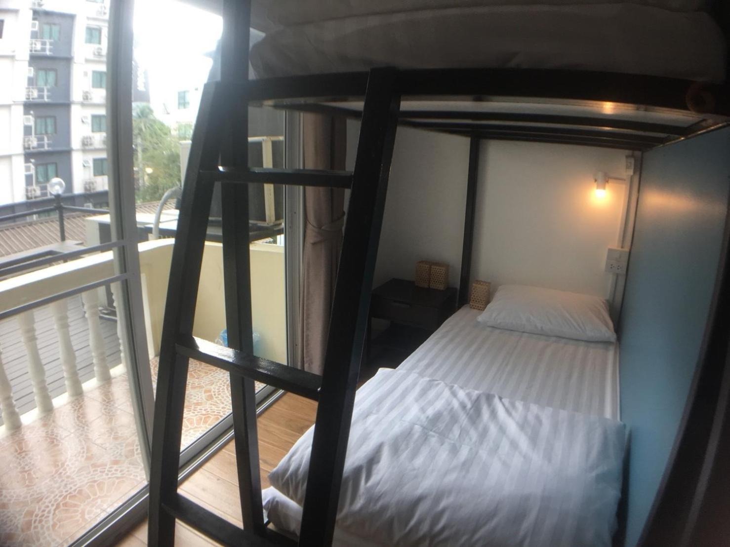 曼谷 Beebedz旅舍 外观 照片